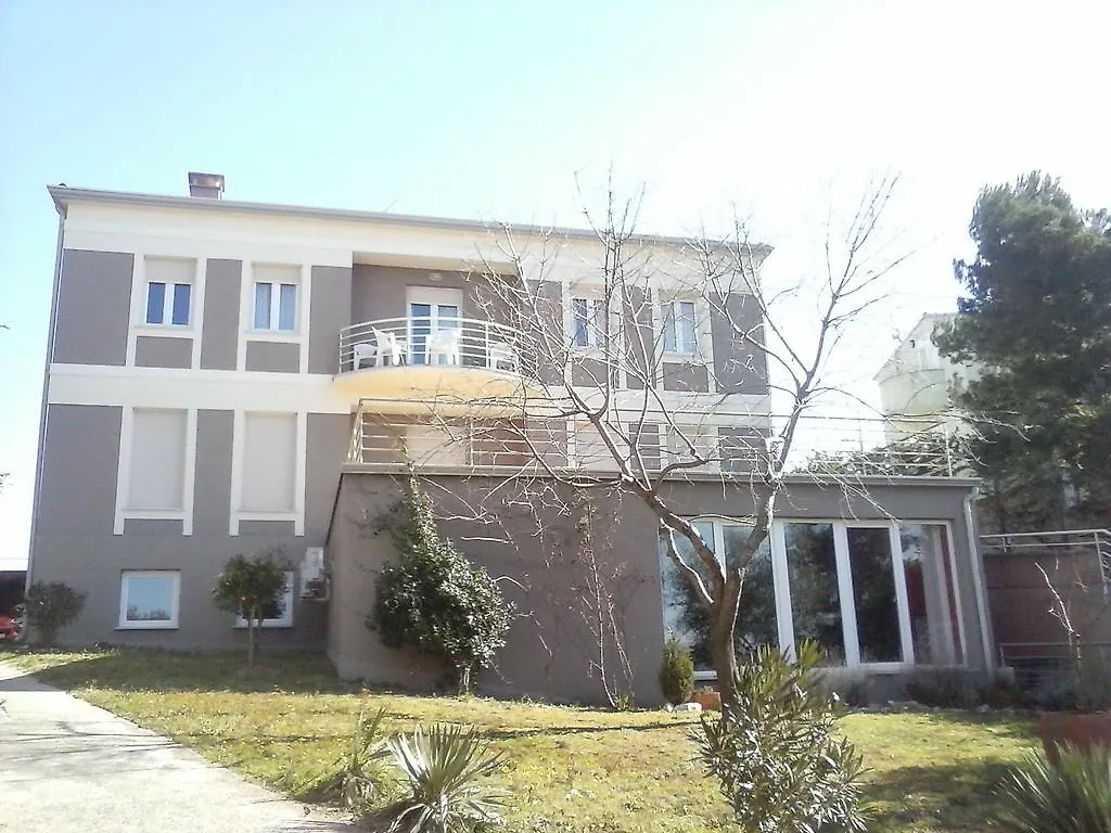Apartments Villa Lilly Pula